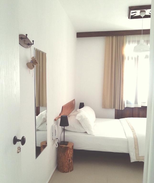 Egesade Hotel Ayvalik Exterior photo